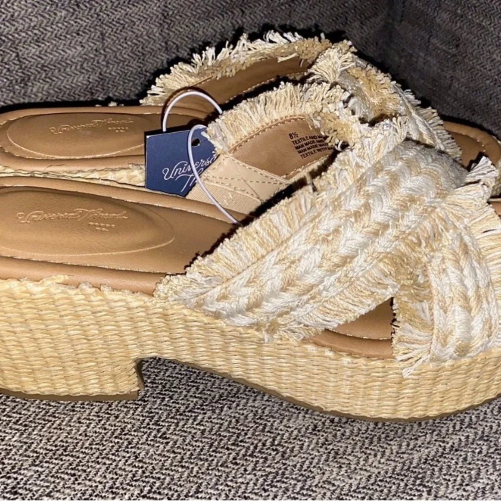 Size 11 Sally Beach Women's Boho Woven Platform Heels- Cream